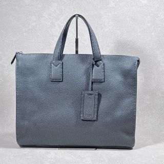 フェンディ(FENDI)のFENDI セレリア　ブリーフケース　トートバッグ(トートバッグ)