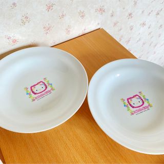 ハローキティ(ハローキティ)のハローキティプレート2枚セット(食器)