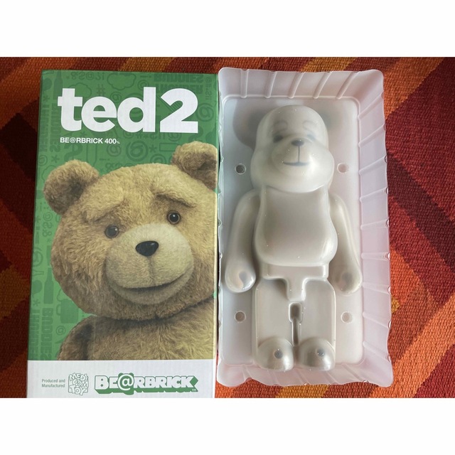 ted ベアブリック  400% メディコムトイフィギュア