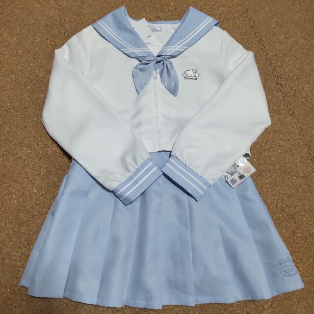 シナモン 水色 セーラー服 アベイル