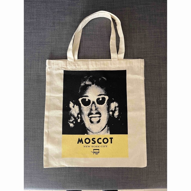 MOSCOT(モスコット)の新品未使用品　MOSCOT モスコット　エコバッグ　トートバッグ　① レディースのバッグ(トートバッグ)の商品写真
