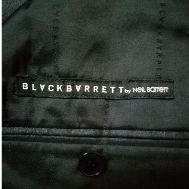 BLACKBARRETT by NEIL BARRETT(ブラックバレットバイニールバレット)のニールバレット　ブラックバレット　スーツ　サイズ1 メンズのスーツ(セットアップ)の商品写真