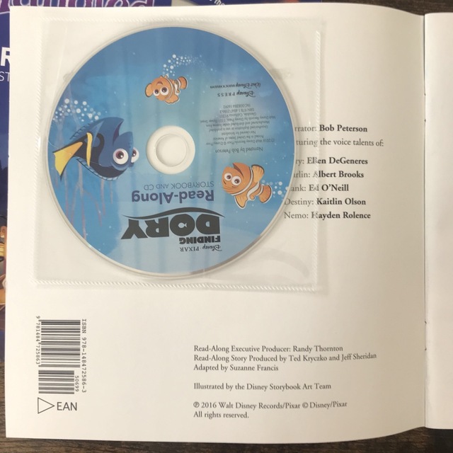 ディズニー絵本3冊　CD付き エンタメ/ホビーのCD(CDブック)の商品写真