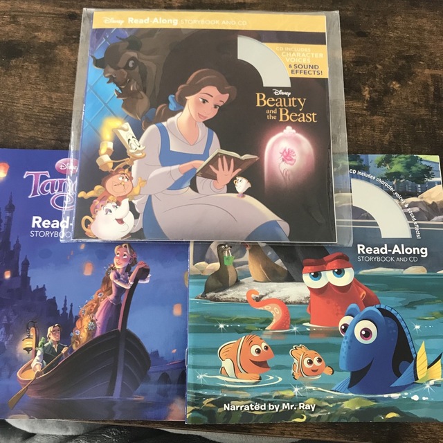 ディズニー絵本3冊　CD付き エンタメ/ホビーのCD(CDブック)の商品写真