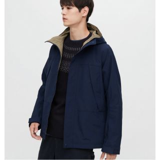 ユニクロ(UNIQLO)のcozyfield様専用　UNIQLO ユーティリティパーカー　ネイビー(マウンテンパーカー)