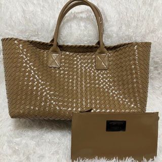 ボッテガヴェネタ(Bottega Veneta)の✨希少✨ ボッテガヴェネタ イントレチャート カバMM トートバッグ(トートバッグ)