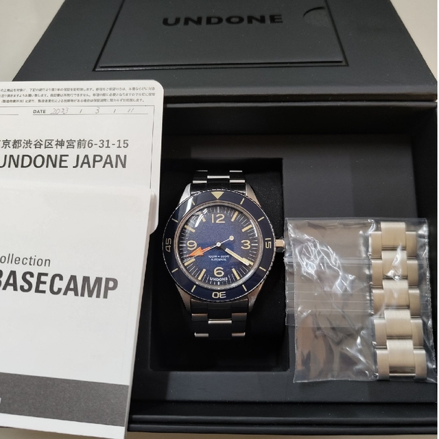 undone アンダーン BASECAMP（ベースキャンプ）CLASSIC自動巻 メンズの時計(腕時計(アナログ))の商品写真