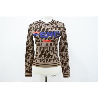 フェンディ(FENDI)の[USED/中古]FENDI フェンディ スウェット ズッカ柄 フィラ コラボ ニット スウェット トレーナー ブラウン ブラック レーヨン ポリエステル 38 中古 ai-tdc-007769(トレーナー/スウェット)