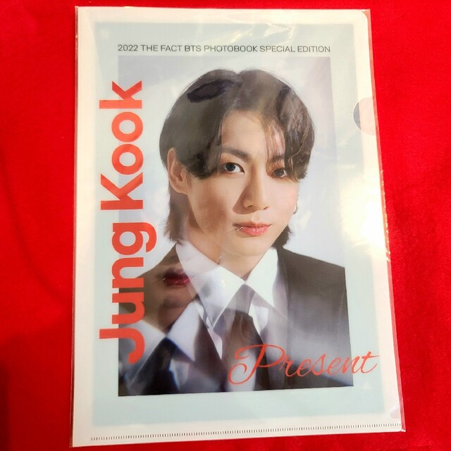 2022 THE FACT BTS PHOTOBOOK 写真集 ファイル グク | フリマアプリ ラクマ