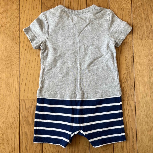 babyGAP(ベビーギャップ)のGAP ベビー服 70 ロンパース キッズ/ベビー/マタニティのベビー服(~85cm)(ロンパース)の商品写真