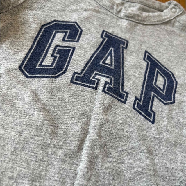 babyGAP(ベビーギャップ)のGAP ベビー服 70 ロンパース キッズ/ベビー/マタニティのベビー服(~85cm)(ロンパース)の商品写真
