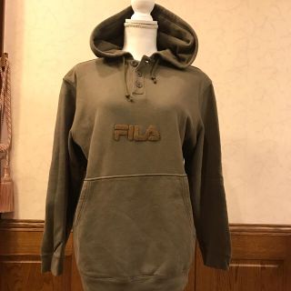 フィラ(FILA)のFILA  パーカー  カーキ色(パーカー)