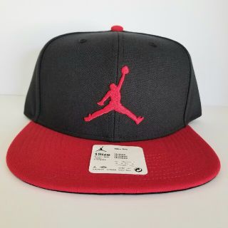 ジョーダン(Jordan Brand（NIKE）)の希少レア‼️ナイキ ジョーダンキャップ 定番アイコン刺繍デザイン 新品未使用‼️(キャップ)