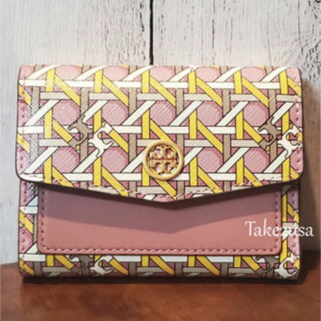 Tory Burch(トリーバーチ)のトリーバーチ　ロビンソンプリント　三つ折り財布 レディースのファッション小物(財布)の商品写真