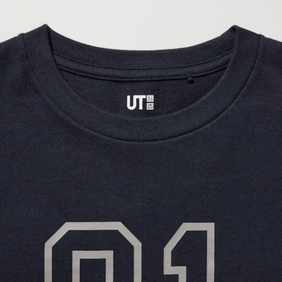 UNIQLO(ユニクロ)の【新品未使用】ユニクロKIDS UNIVERSITYLOGO UT(半袖)110 キッズ/ベビー/マタニティのキッズ服男の子用(90cm~)(Tシャツ/カットソー)の商品写真