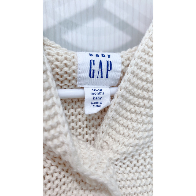 GAP(ギャップ)の【美品】Gap くまさんパーカー キッズ/ベビー/マタニティのベビー服(~85cm)(カーディガン/ボレロ)の商品写真