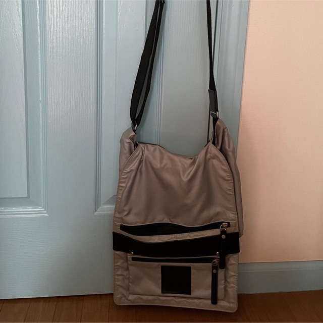 CHANEL(シャネル)のシャネルスポーツバック レディースのバッグ(ショルダーバッグ)の商品写真