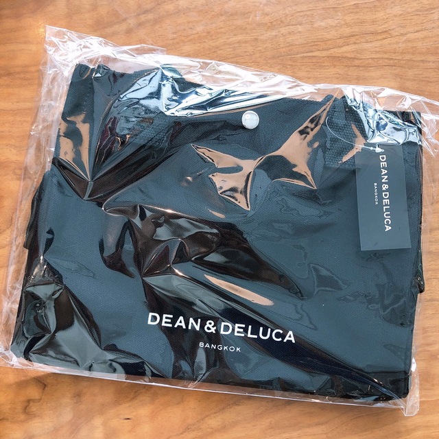 DEAN & DELUCA(ディーンアンドデルーカ)のBLACK BROOKLYN TOTE BAG SQUARE BLACK レディースのバッグ(ショルダーバッグ)の商品写真