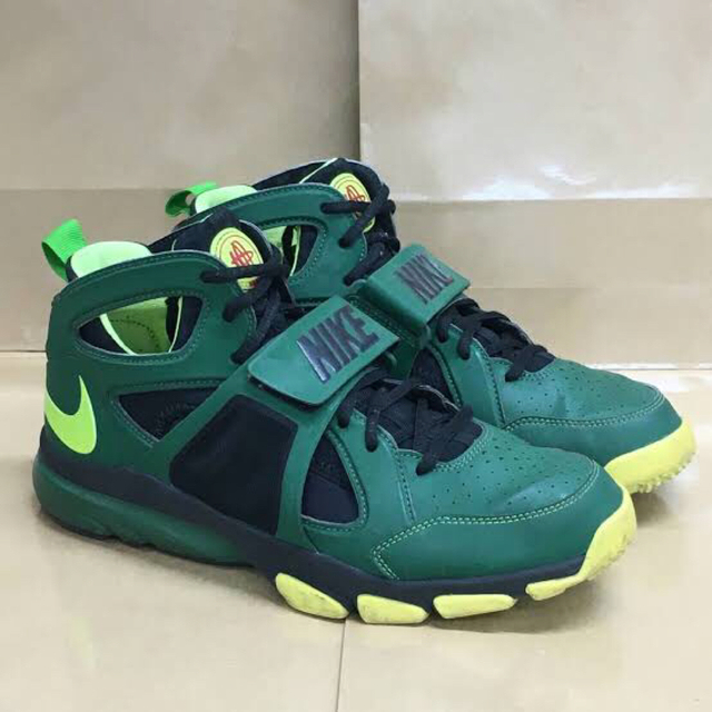 スニーカーNIKE ZOOM HUARACHE TR MID 27.5