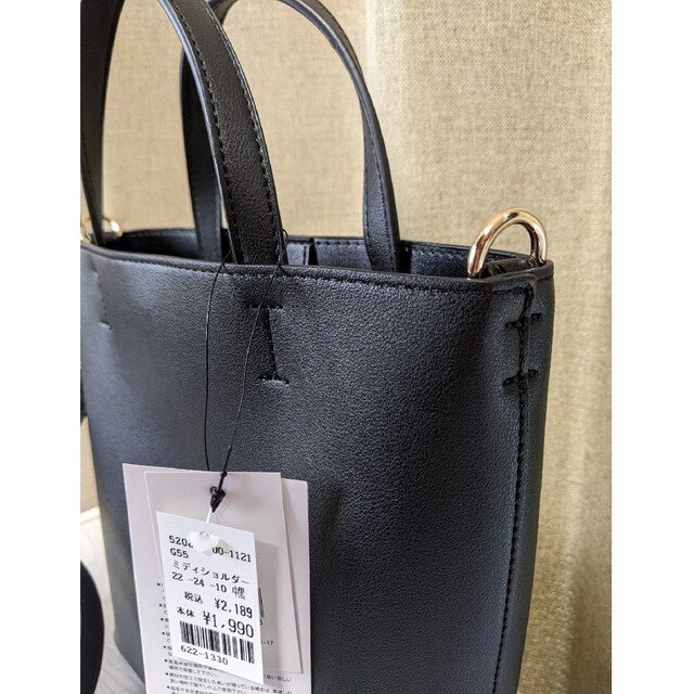 【新品未使用】ショルダーバッグ　黒 レディースのバッグ(ショルダーバッグ)の商品写真