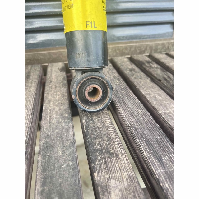 IS-F USE20 後期 最終型 サスペンション SACHS ショック 純正の IS-F USE20 後期 最終型 サスペンション SACHS ショック 純正の