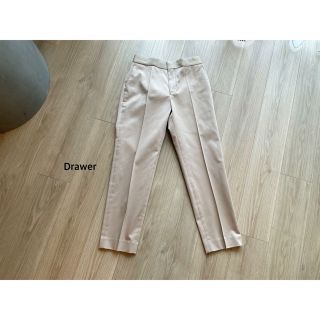 ドゥロワー(Drawer)のDrawer コットンスリムテーパードパンツ　34 極美品(カジュアルパンツ)