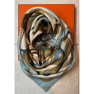 Hermes - 個人的超おすすめ柄 エルメス スカーフ カレ90の通販 by ...