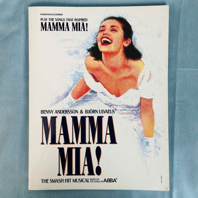 ピアノ 弾き語り譜 MAMMA MIA! ABBA ミュージカル エンタメ/ホビーの本(楽譜)の商品写真