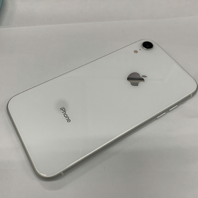 iPhone XR White 64 GB