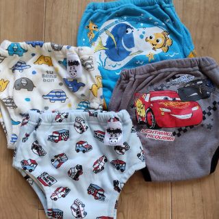 ディズニー(Disney)のトレーニングパンツ4枚 開封済み未使用 90㎝(トレーニングパンツ)