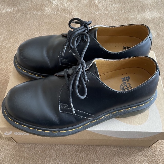 Dr.Martens ドクターマーチン　3ホール　uk5