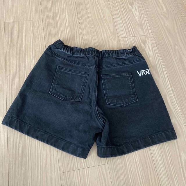 VANS(ヴァンズ)のVANSデニムショートパンツ★M レディースのパンツ(ショートパンツ)の商品写真