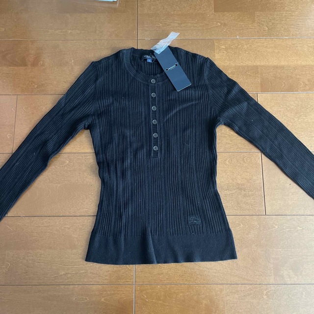 BURBERRY(バーバリー)のBURBERRY黒トップス レディースのトップス(カットソー(長袖/七分))の商品写真