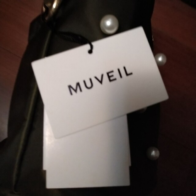 MUVEILパール付きショルダーバッグ