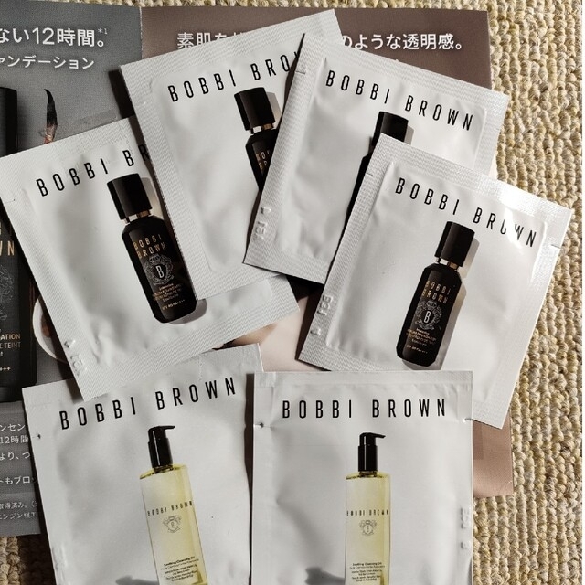 BOBBI BROWN(ボビイブラウン)のBOBBI BROWN　ファンデーションサンプル コスメ/美容のベースメイク/化粧品(ファンデーション)の商品写真