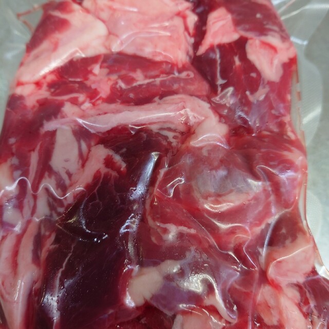 オーストラリア産アンガス種 端材牛スジ3キロ 食品/飲料/酒の食品(肉)の商品写真