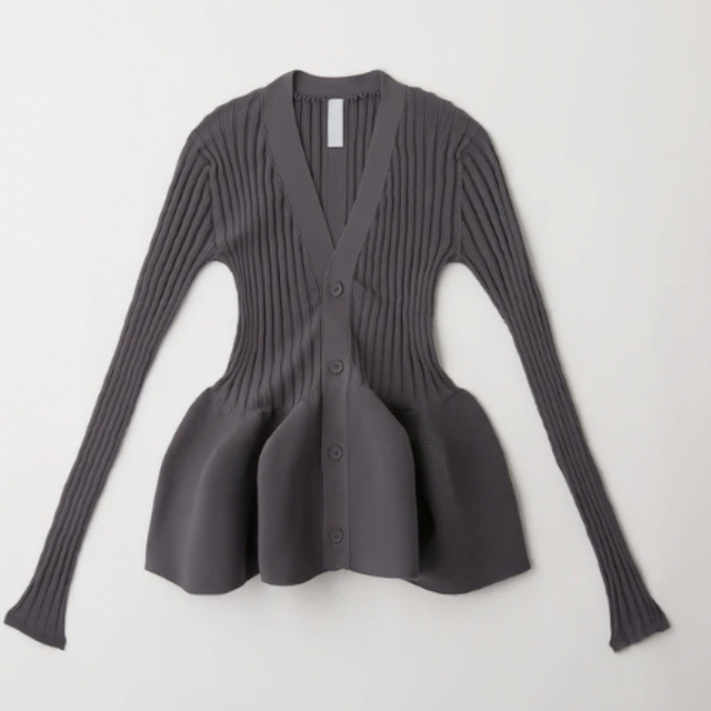 Yohji Yamamoto(ヨウジヤマモト)の新品未使用　CFCL pottery cardigan カーディガン　 レディースのトップス(ニット/セーター)の商品写真