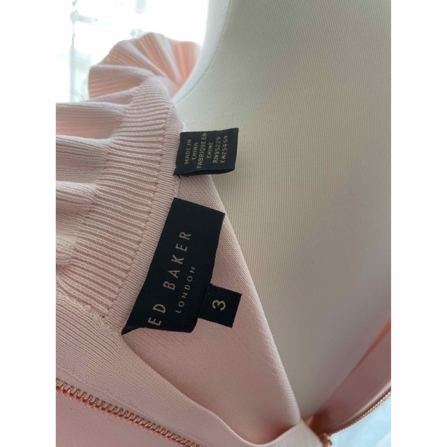 新品　TED BAKERの大人可愛いワンピース 3