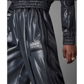 グッドふとんマーク取得 【完売品】adidas originals BLUEVERSION