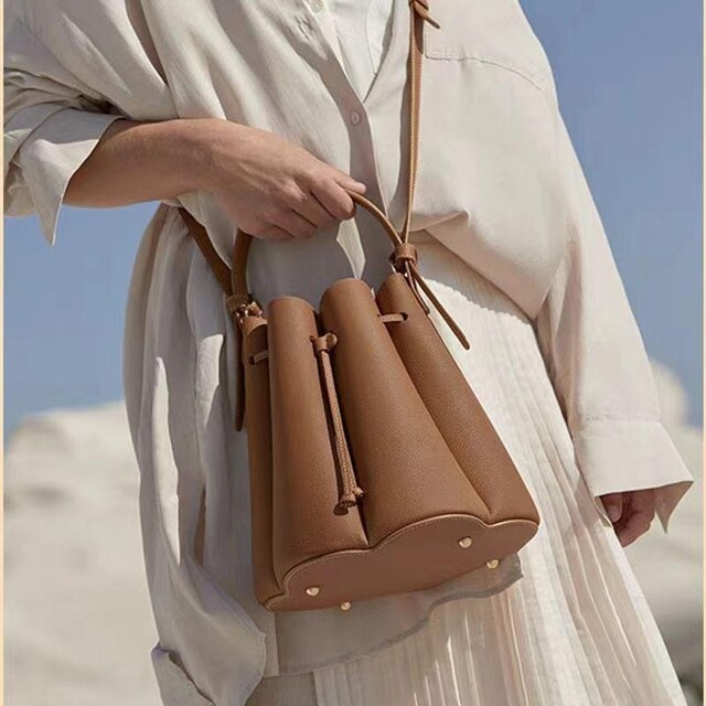 POLENE NUMERO huit mini バッグ☆超美品 | www.angeloawards.com