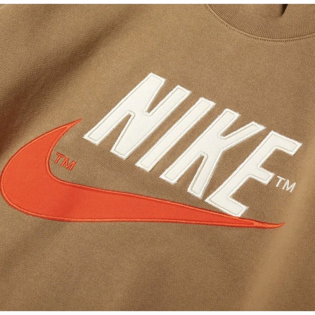 NIKE(ナイキ)の【新品未使用】ナイキ スポーツウェア メンズオーバーシャツ　Mサイズ レディースのトップス(トレーナー/スウェット)の商品写真