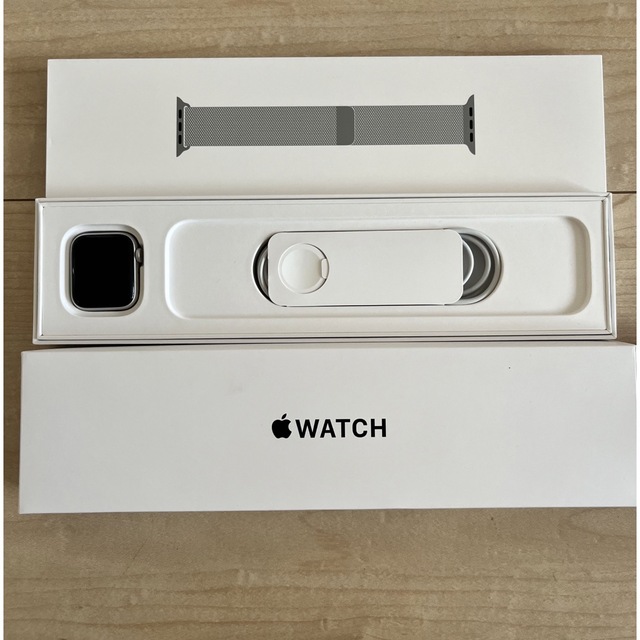 Apple Watch(アップルウォッチ)のミニミニ様専用　Apple Watch SE スマホ/家電/カメラのスマホ/家電/カメラ その他(その他)の商品写真