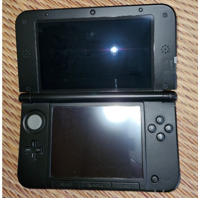 Nintendo 3DS  LL 本体 レッド/ブラック　品　純正充電器付き 1