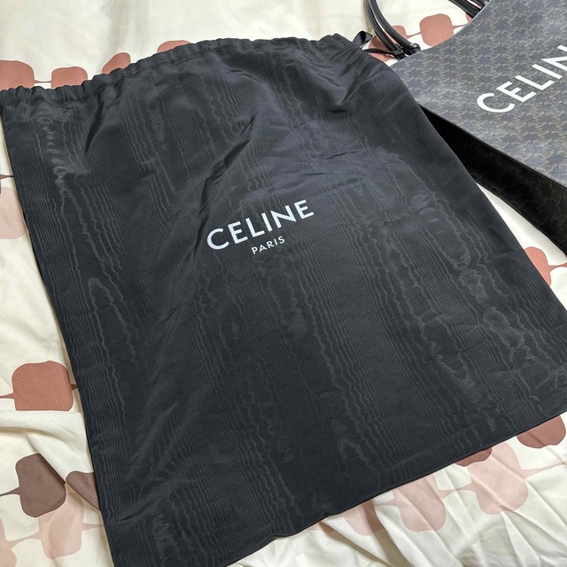 celine(セリーヌ)のCeline トリオンフキャンパス　クロシェット付き レディースのバッグ(ショルダーバッグ)の商品写真
