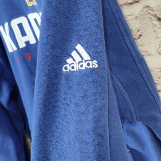 adidas(アディダス)のadidas　パーカー　両ポケット　サッカー　スポーツ　メンズ　レディース レディースのトップス(パーカー)の商品写真