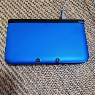 ニンテンドー3DS(ニンテンドー3DS)のニンテンドー3DS LL ブルー　中古品　純正充電器付き(家庭用ゲーム機本体)