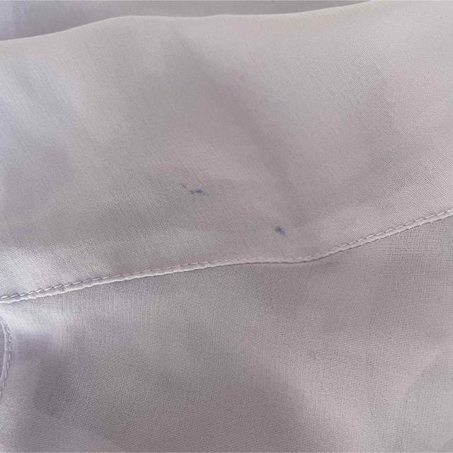 GU(ジーユー)の● ジーユーLサイズ　きれい色シースルーシャツ● レディースのトップス(シャツ/ブラウス(長袖/七分))の商品写真