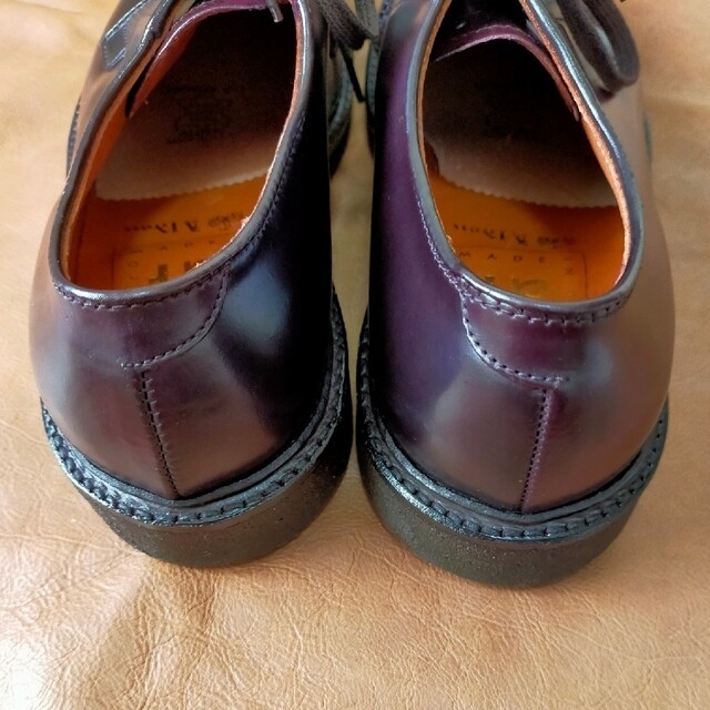 Alden(オールデン)の未使用 Alden cordvan 9903 size 7.5D メンズの靴/シューズ(ドレス/ビジネス)の商品写真