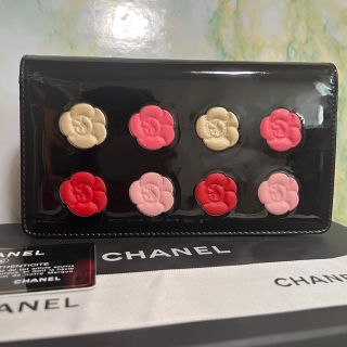 CHANEL - 正規品☆極美品 シャネル 長財布 カメリア エナメル ブラック