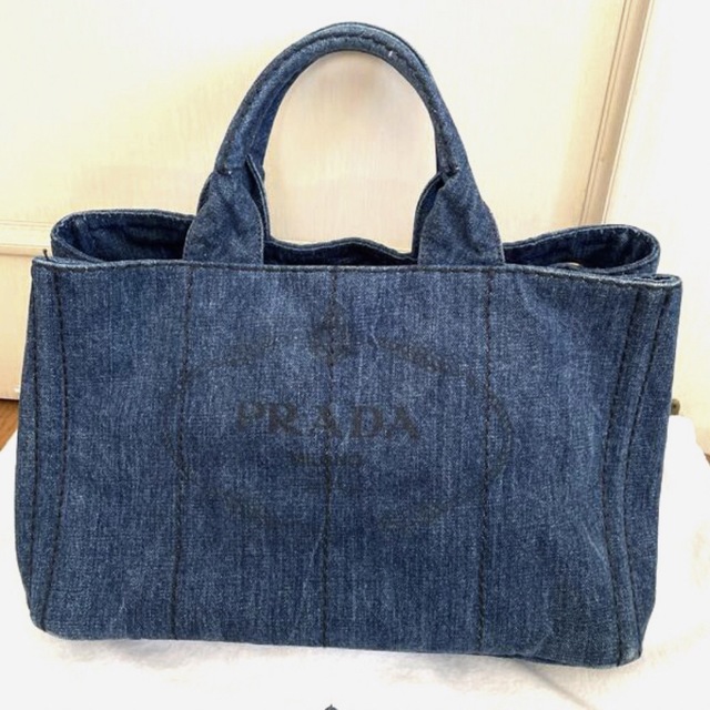 PRADA(プラダ)のPRADA (プラダ)ガパナ　トートバック　5000円値下げ！ レディースのバッグ(トートバッグ)の商品写真